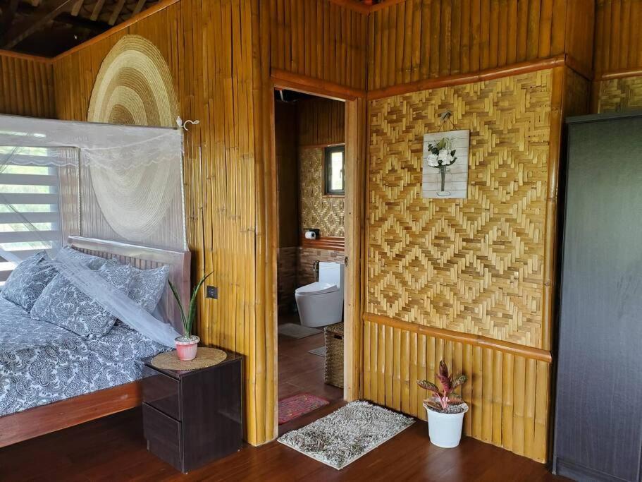 Willa Modern Bahay Kubo In A Farm Near Tagaytay Tagaytay City Zewnętrze zdjęcie
